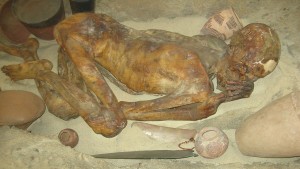 10 интригующих находок, обнаруженных внутри мумий