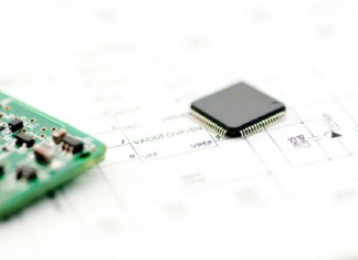 самый маленький полупроводниковый транзистор