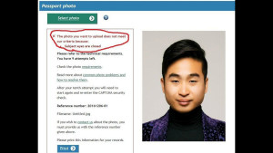 Житель Новой Зеландии подал документы на паспорт онлайн. Робот-расист придрался к его глазам