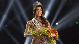 Победительница на конкурсе красоты Мисс Вселенная-2017